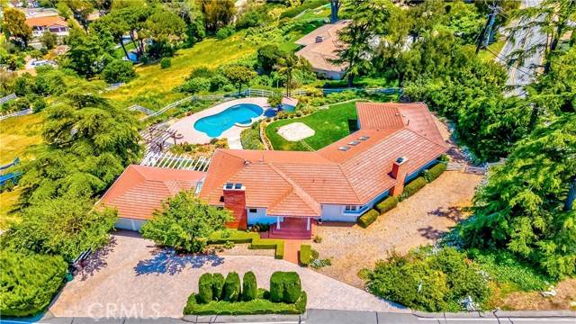 1 Hackamore RD, Rolling Hills, CA 90274