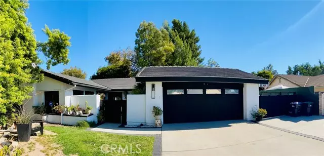 Simi Valley, CA 93063,2624 Samantha CT