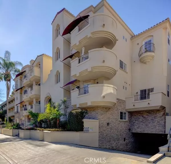 4237 Longridge AVE #305, Studio City, CA 91604