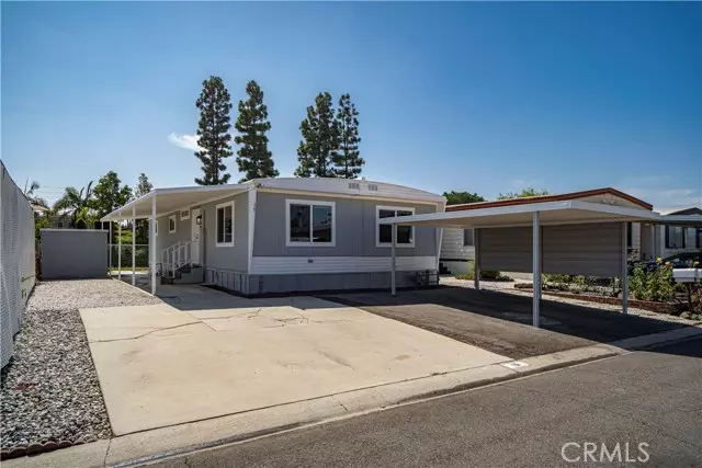 La Habra, CA 90631,1001 Lambert RD #15