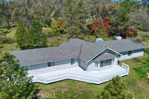 44670 Thunderhead DR, Ahwahnee, CA 93601