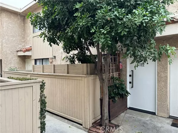 9834 Sepulveda Blvd #112, North Hills, CA 91343