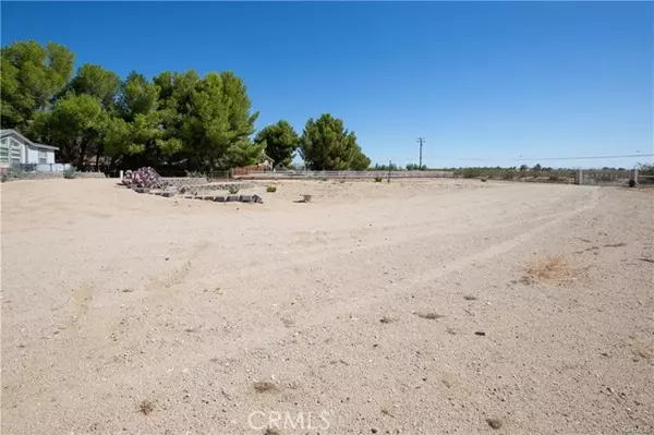 Mojave, CA 93501,16265 Koch ST