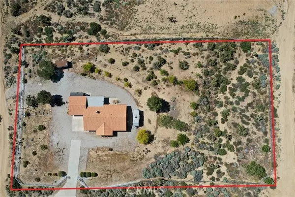 Pinon Hills, CA 92372,475 Maria RD