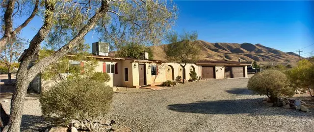 Apple Valley, CA 92308,9525 Joshua ST