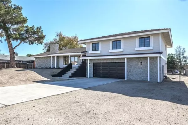 19217 Hudson RD, Apple Valley, CA 92307