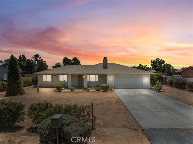 22163 Broken Lance RD, Apple Valley, CA 92307