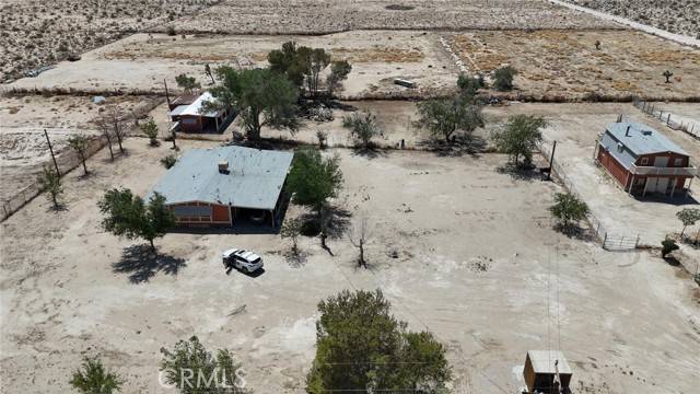 11690 Camp Rock  Rd, Lucerne Valley, CA 92356