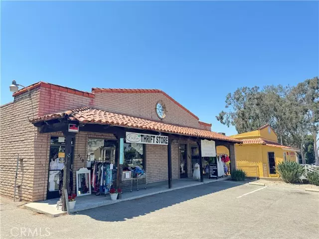 Corona, CA 92882,508 W Grand BLVD