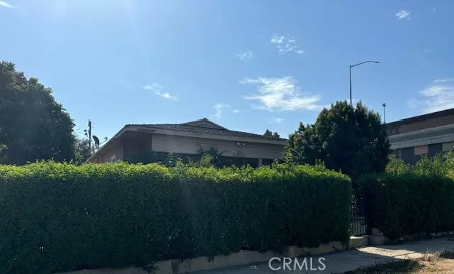 Corona, CA 92879,115 N Victoria AVE