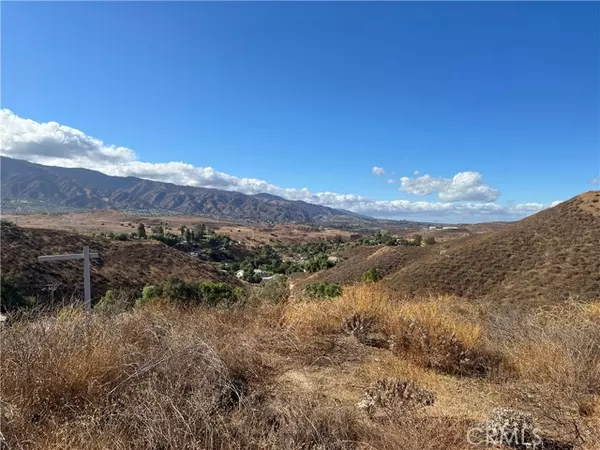 Corona, CA 92883,11400 Siesta LN