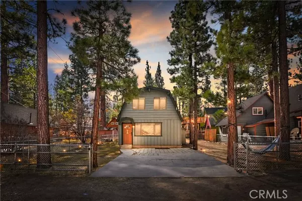 1036 Robinhood BLVD, Big Bear City, CA 92314