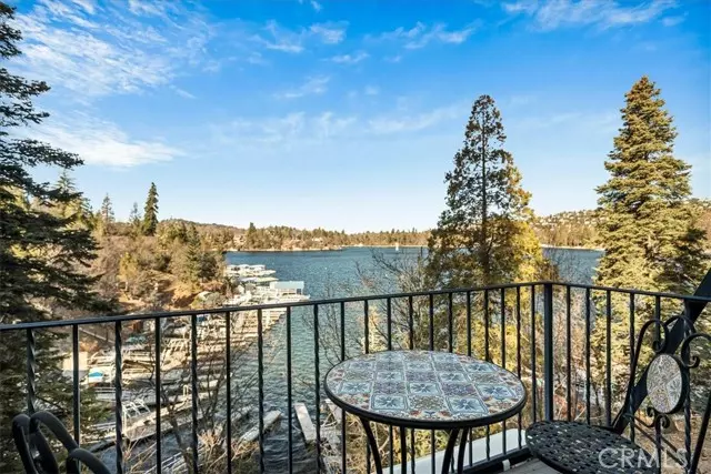 Lake Arrowhead, CA 92352,28906 Palisades DR