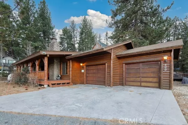 Big Bear Lake, CA 92315,800 Club View DR