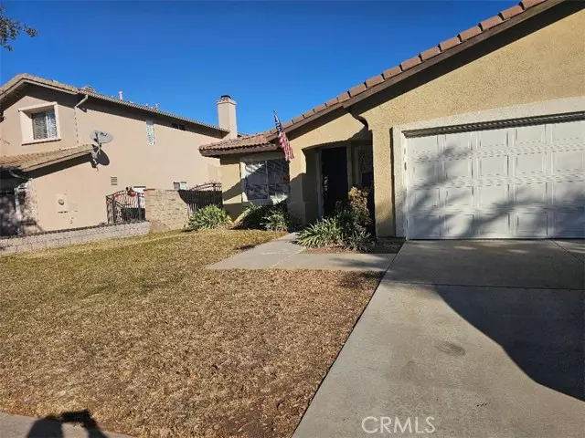 Corona, CA 92881,1371 Pinewood DR