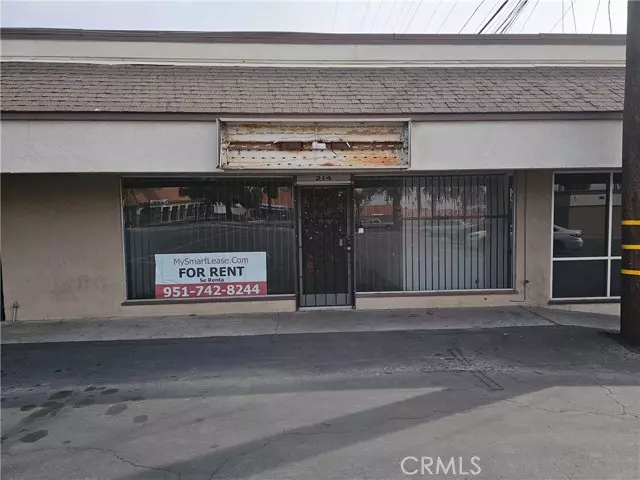 San Bernardino, CA 92404,214 E Highland AVE