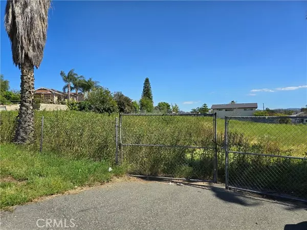 Riverside, CA 92503,0 Selkirk