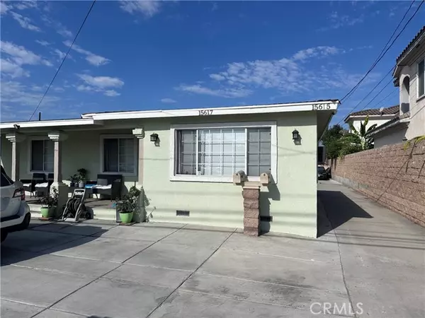 Bellflower, CA 90706,15615 Clark AVE