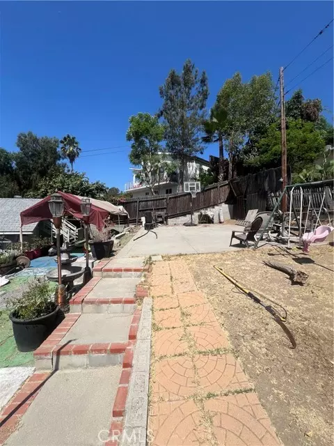 3525 loosmore, Los Angeles, CA 90065