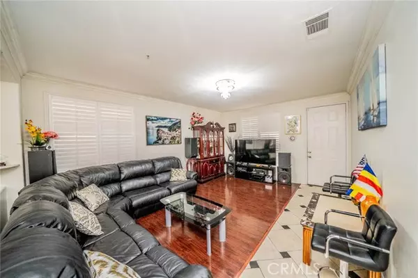 Fontana, CA 92336,7419 Lawrence PL