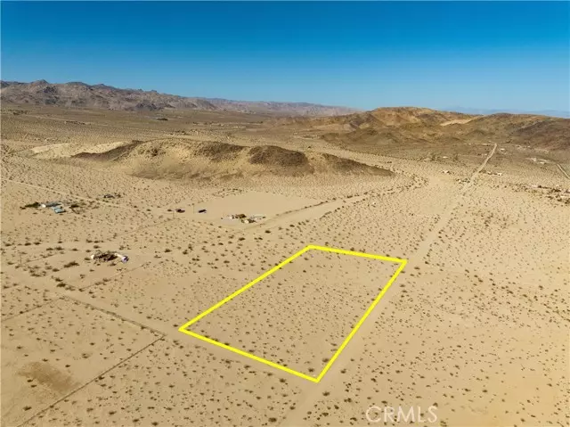 29 Palms, CA 92277,69050 Emerald ST