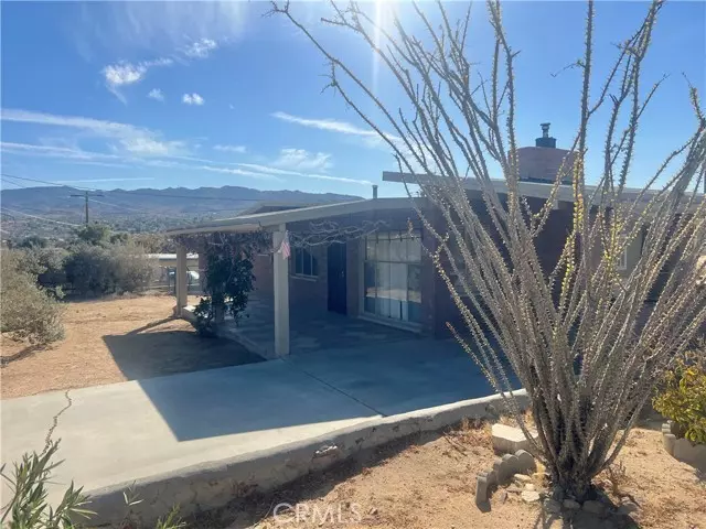 Joshua Tree, CA 92252,6124 El Reposo ST