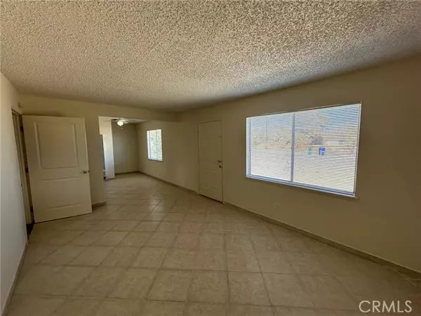 29 Palms, CA 92277,73933 Casita DR