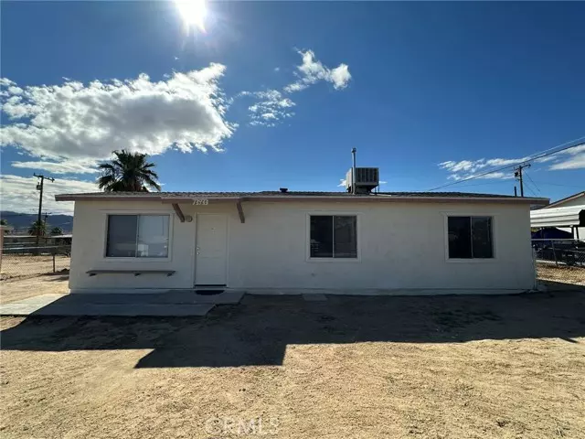 29 Palms, CA 92277,73933 Casita DR