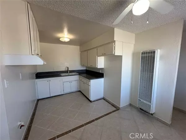 29 Palms, CA 92277,73933 Casita DR