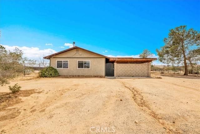 58331 Caliente ST, Yucca Valley, CA 92284