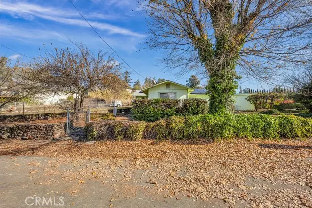 Clearlake, CA 95422,14002 Lakeshore DR