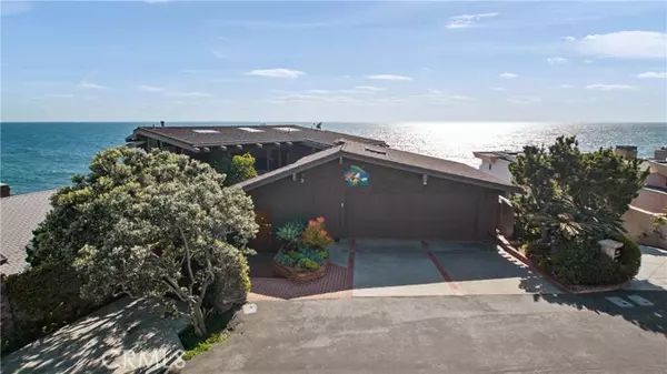 Laguna Beach, CA 92651,1911 Ocean WAY