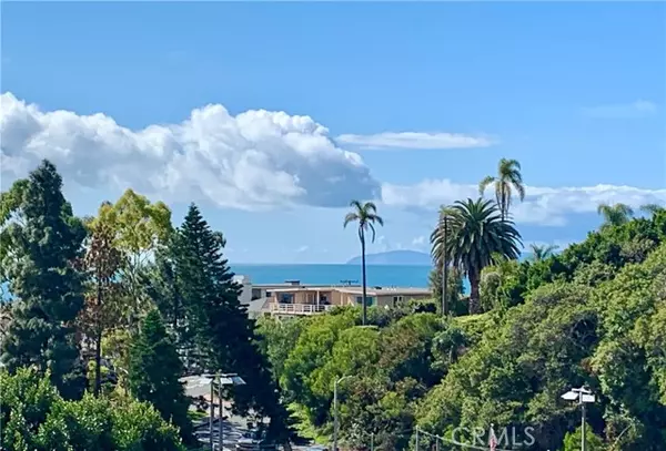 425 Bonvue TER, Laguna Beach, CA 92651