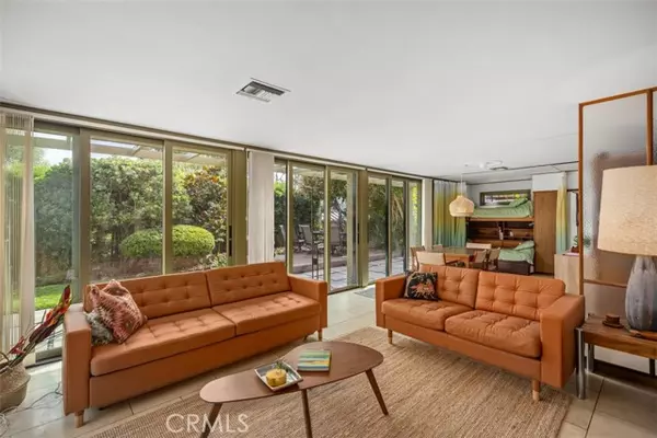 Laguna Beach, CA 92651,146 Chiquita ST