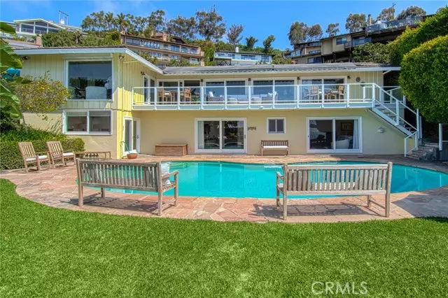 Laguna Beach, CA 92651,1407 EMERALD BAY