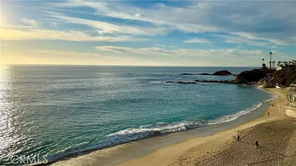 Laguna Beach, CA 92651,31015 Coast