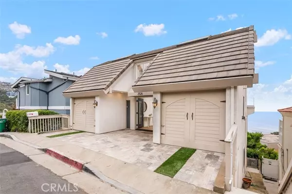 Laguna Beach, CA 92651,2526 Encina WAY