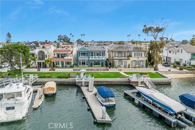 505 W Edgewater AVE, Newport Beach, CA 92661
