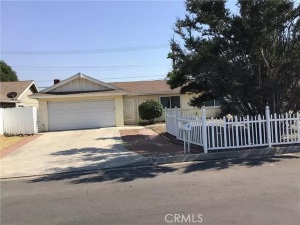 Rialto, CA 92377,19225 Mesa ST