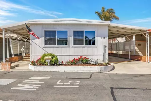 326 Killdeer LN, Oceanside, CA 92057