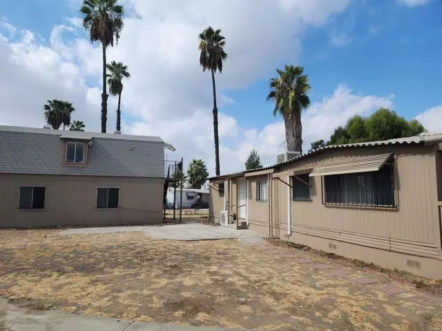 Hemet, CA 92543,609 Imperial WAY