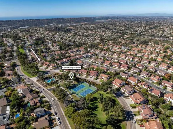 Encinitas, CA 92024,1724 N Willowspring DR