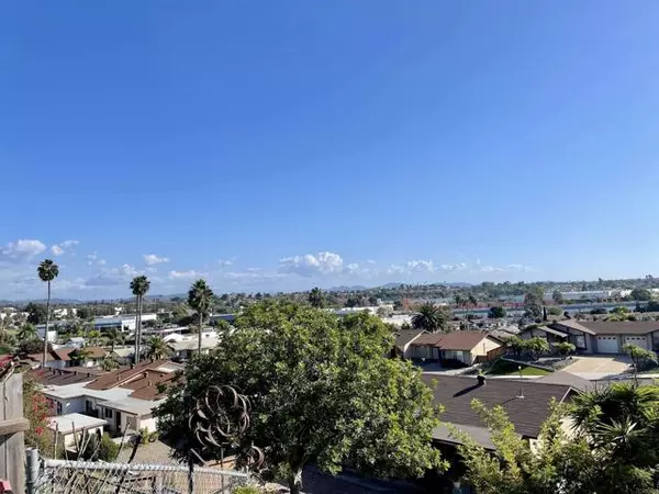 4737 Rising Glen DR, Oceanside, CA 92056