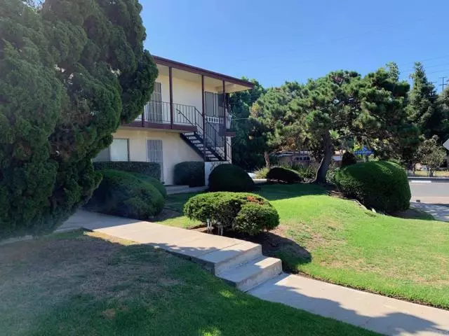 Vista, CA 92084,296 Alestar ST #3