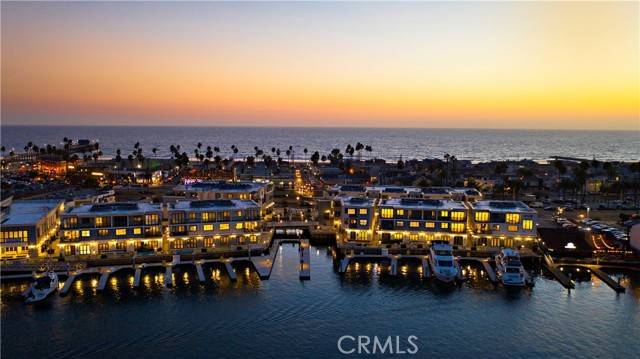 2250 Newport BLVD #301, Newport Beach, CA 92663