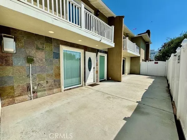 Newport Beach, CA 92663,4138 PATRICE RD