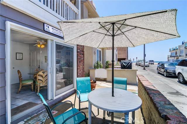 110 31st ST #A, Newport Beach, CA 92663