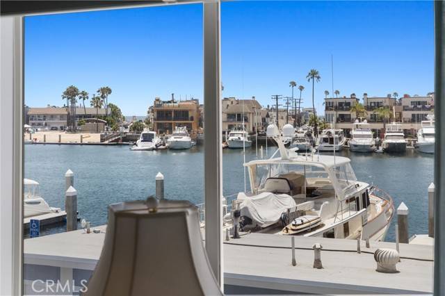 33 Channel RD, Newport Beach, CA 92663