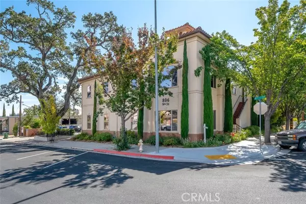 806 9th ST #2D, Paso Robles, CA 93446