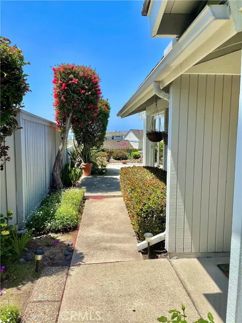 Dana Point, CA 92629,33581 Moonsail DR